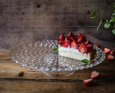 Nachtmann Bossa Nova Ayaklı Pasta Servisi