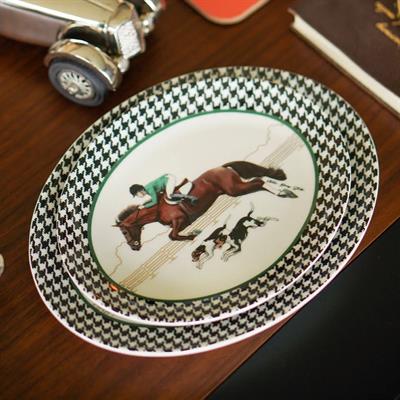 Vitelli Equestrian Yeşil Ceket 21 Cm Porselen Kayık Tabak