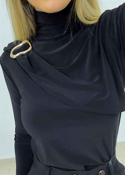 Drapeli Gold Detaylı Bluz - Siyah