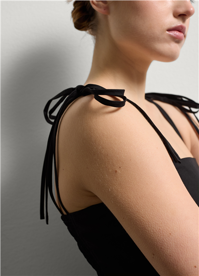 Bandeau Üstlü Siyah Uzun Elbise