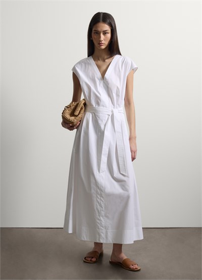 Beyaz Oversize V Yaka Midi Elbise