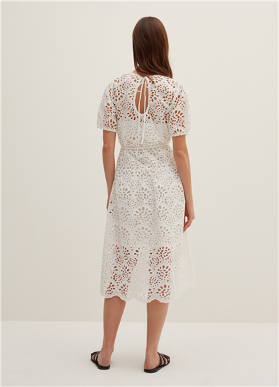Broderie Anglaise Beyaz Kemerli Midi Elbise