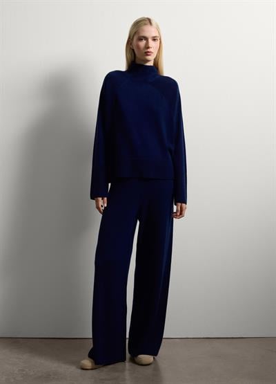 Regular Kalıp Saf Yün Koyu Mavi Pantolon