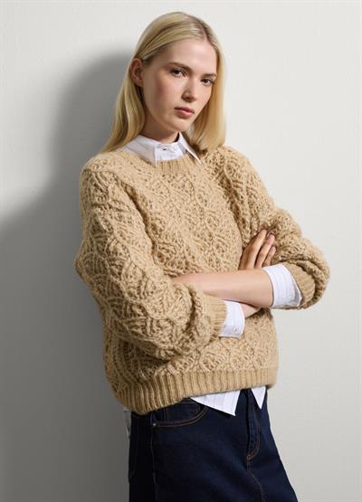 Bej Regular Kalıp Yün Kazak