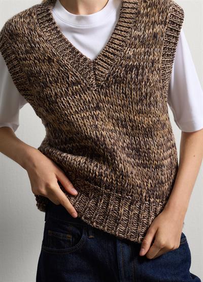 Düz Kesim Yün Yelek