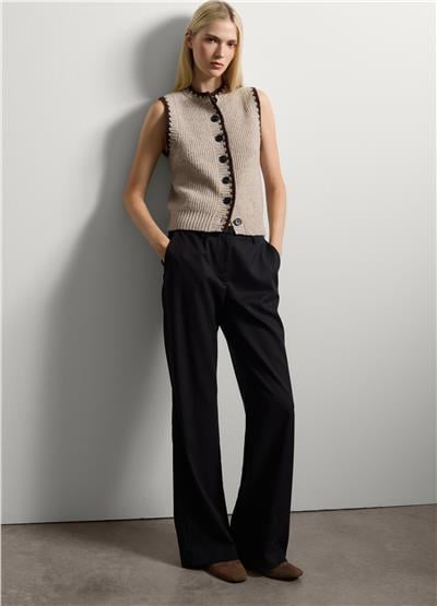 Esnek Kumaş Siyah Pantolon