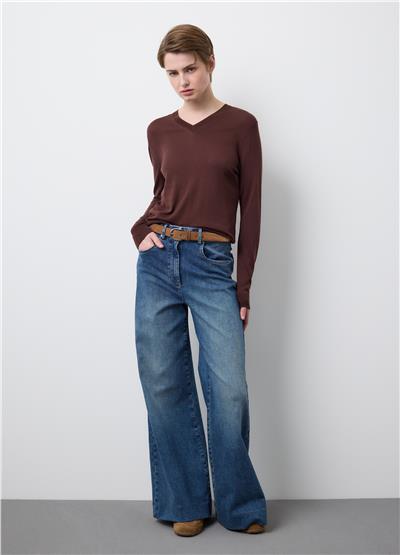 Kahverengi Lyocell ve Pamuklu Normal Kesim V Yaka Kazak