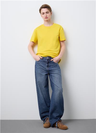 Sarı Saf Pamuklu Bisiklet Yakalı Normal Kesim Tişört