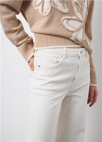 Beyaz Pamuklu Esnek Bol Paça Pantolon