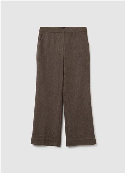 Normal Kesim Paçalı Pantolon