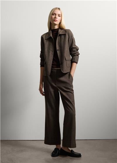 Normal Kesim Paçalı Pantolon