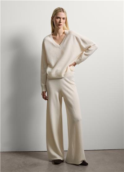 Oversize Saf Yün Kazak