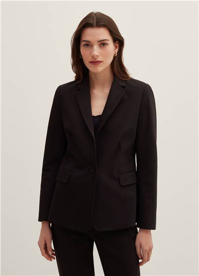 Tek Renkli Tek Sıra Düğmeli Siyah Blazer