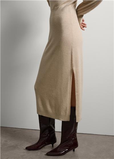 Uzun Kollu Yün Elbise