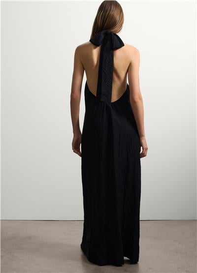 Yular Yakalı Uzun Siyah Elbise
