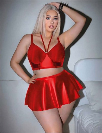 Arias Closet Büyük Beden Kırmızı Deri Görünümlü Etekli Fantezi Takım