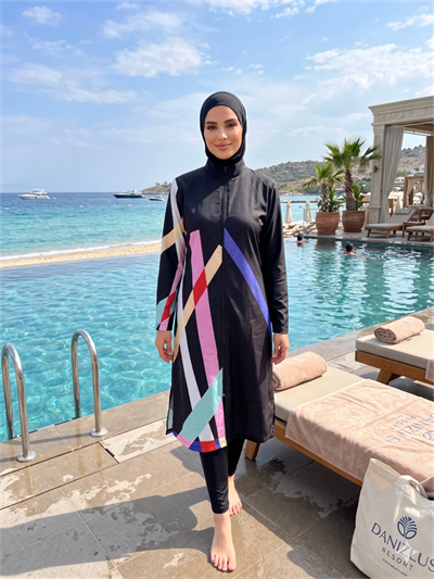 Arias Closet Geometrik Desenli Siyah Tam Kapalı Spor Likralı Fermuarlı Tesettür Mayo Takımı