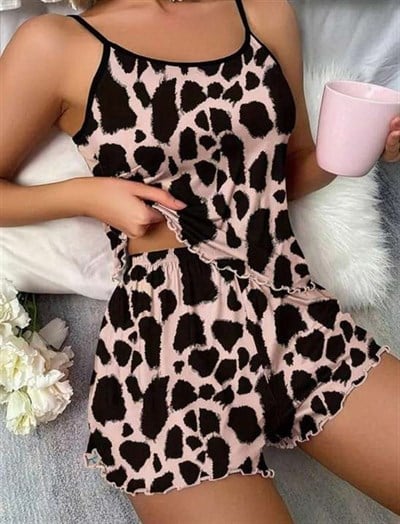 Leopar Desenli Askılı Şortlu Pijama Takımı