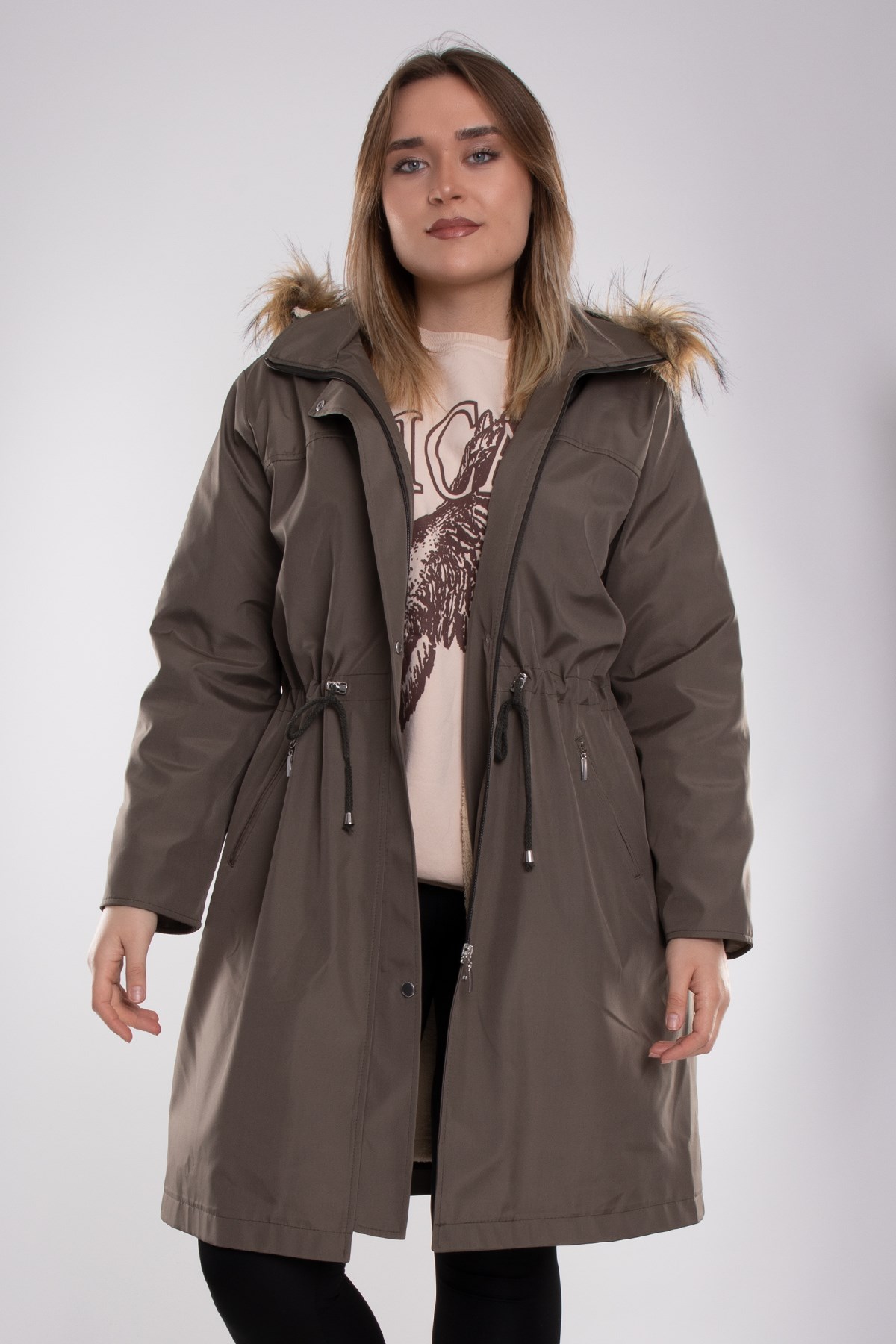 1011 Battal Beden İçi Kürklü Beli Bağcıklı Kapşonlu Uzun Mont