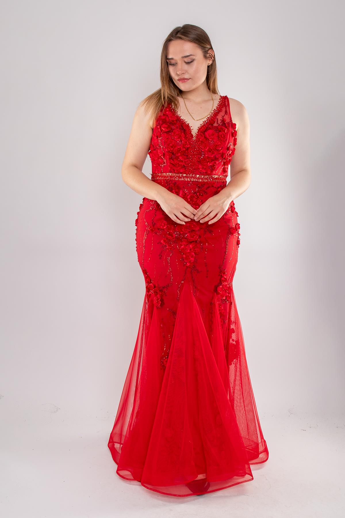 1407 Büyük Beden 3D Çiçek Nakışlı Transparan Detay Nişanlık