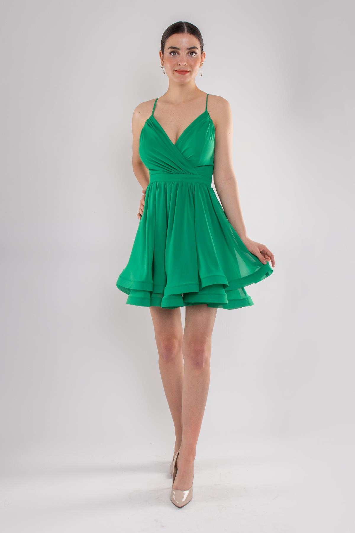 237 İp Askılı Sırt Bağlamalı Kloş Kısa Elbise