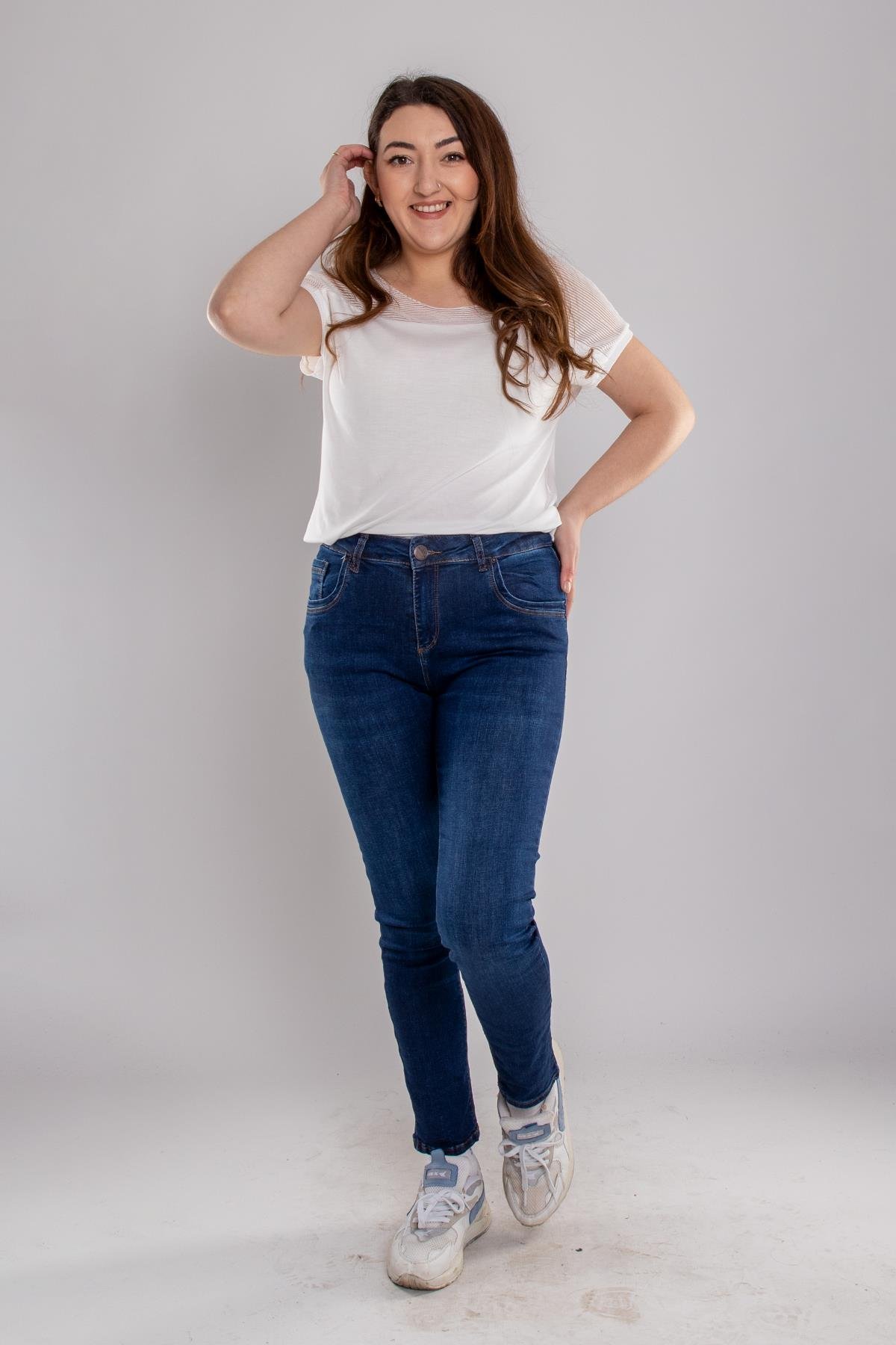 315 Büyük Beden Narnia Düz Kot Pantolon