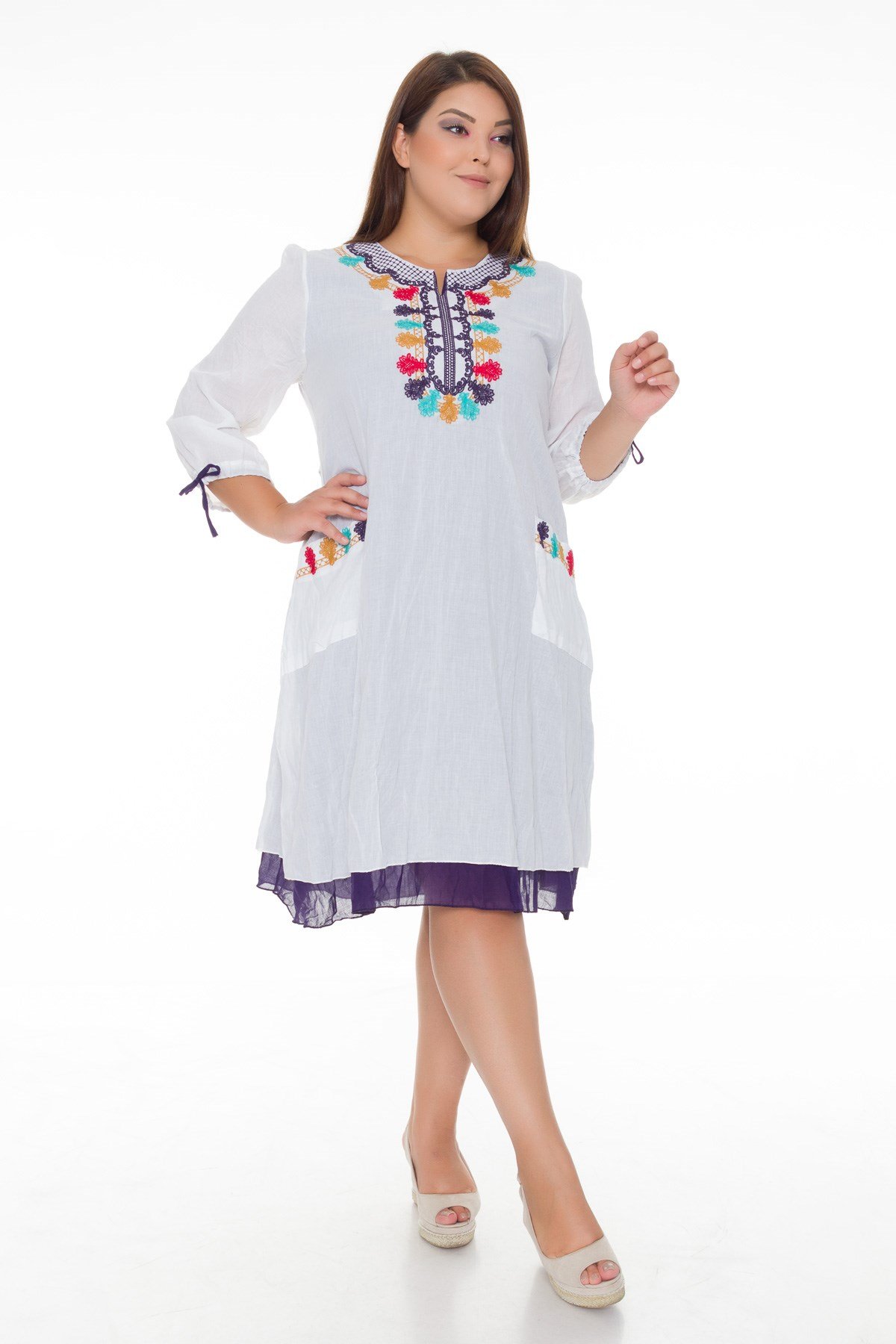 3676 YAKA RENKLİ NAKIŞ İŞLİ OTANTİK ELBİSE