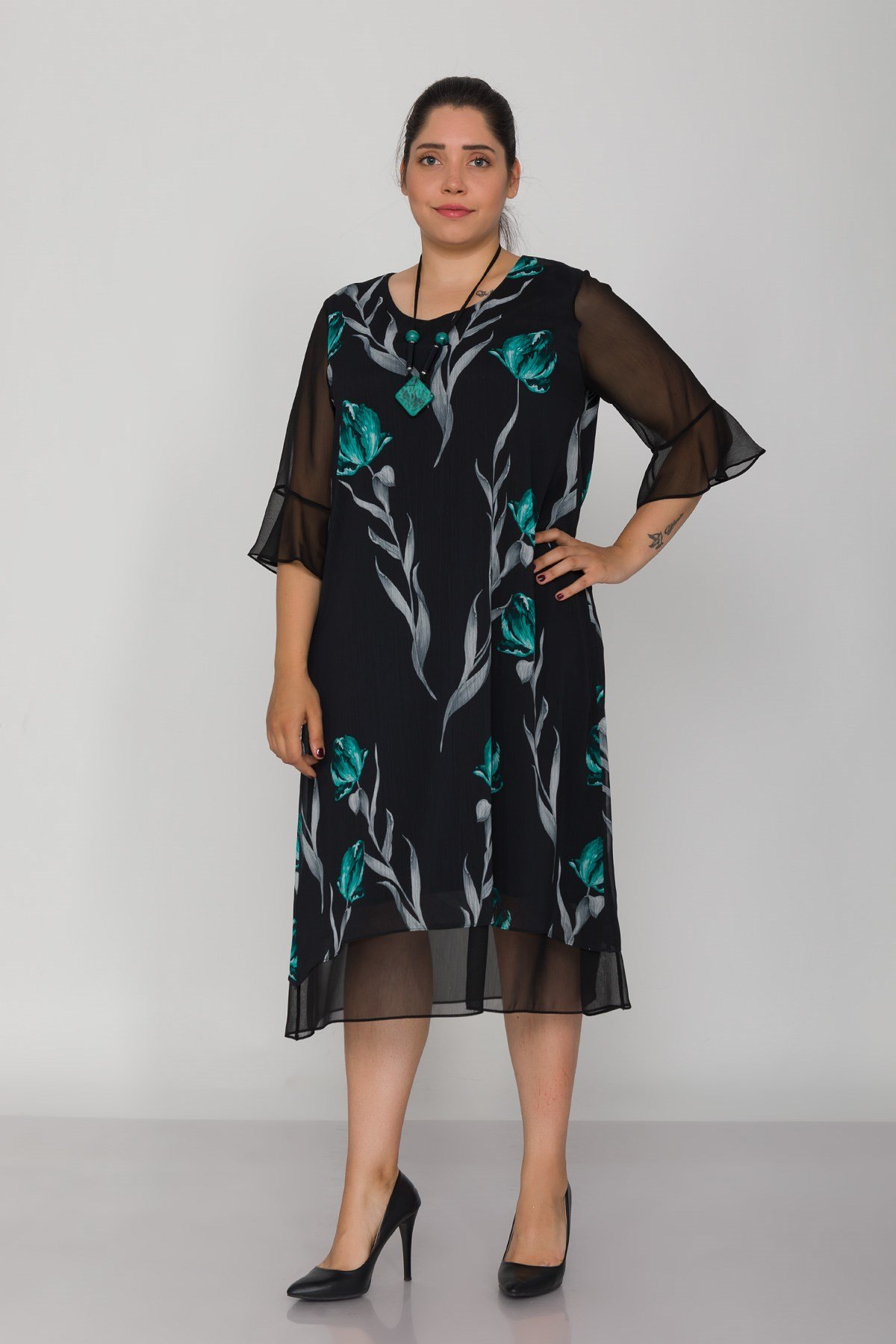 7099 Büyük Beden Lale Desen Tül Kol Kolyeli Şifon Kısa Elbise