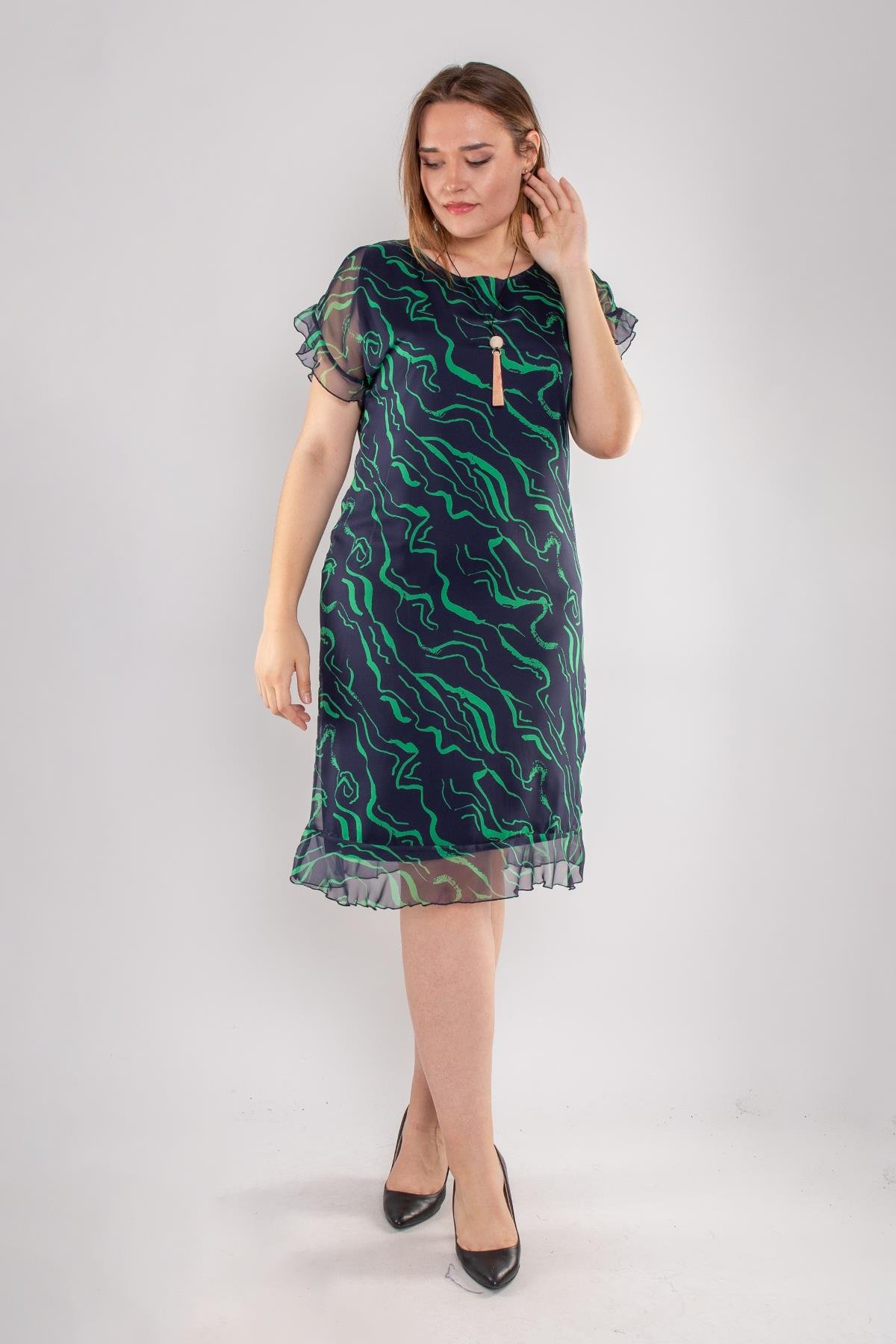 7625 Büyük Beden SuDalgası Desen Astarlı Kısa Şifon Elbise