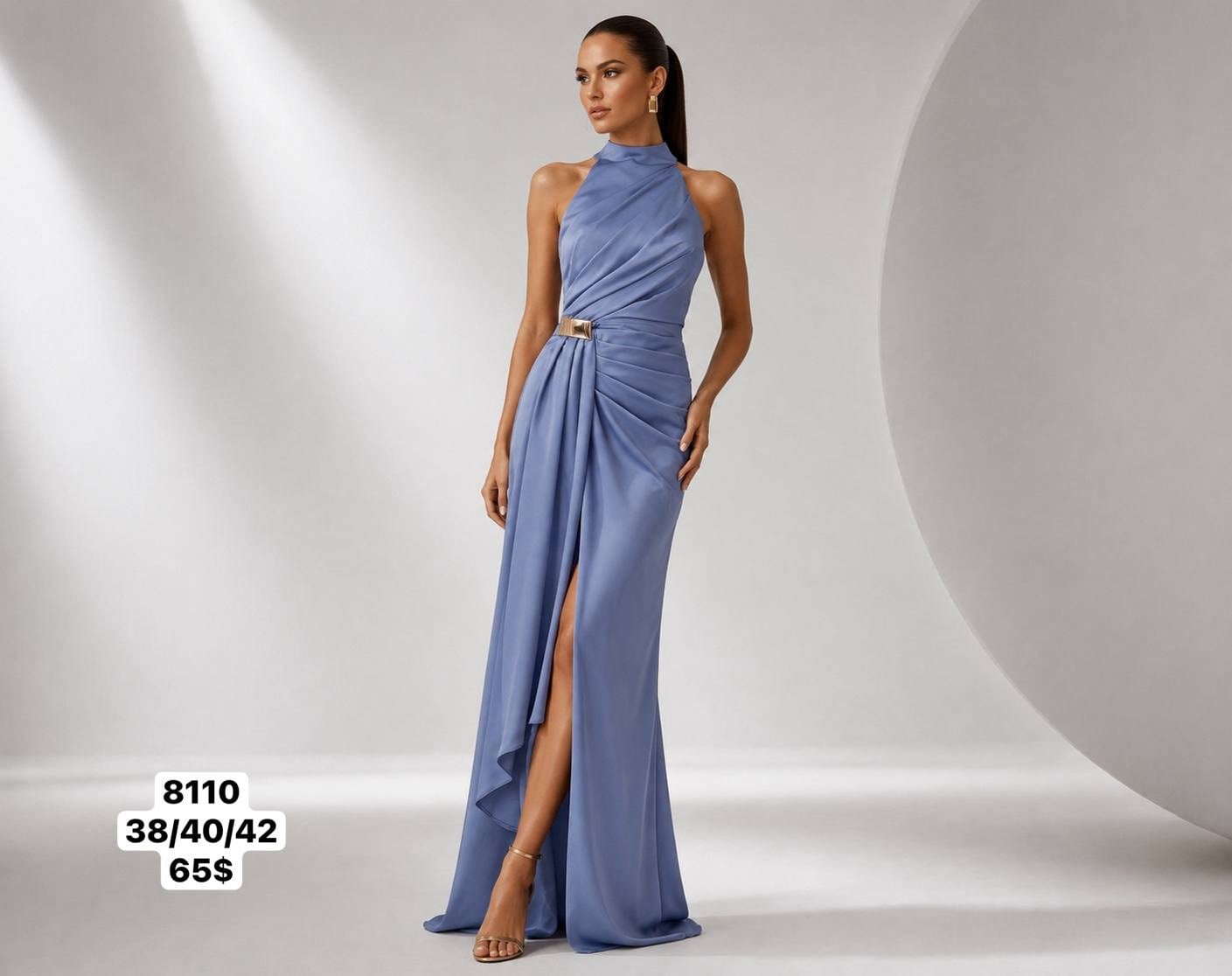 8110 Halter Yaka Yandan Toka Detay Uzun Saten Elbise