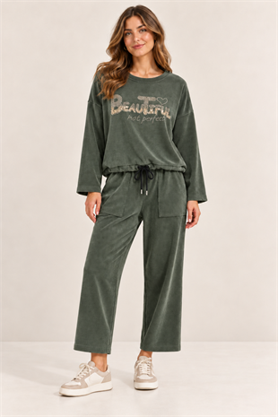 08915 Yazı Desen Sweat Pantolon Kadife Takım