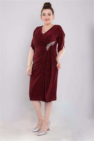 133(118-102) Büyük Beden Simli Yanı Sudamla Tokalı Kısa Elbise