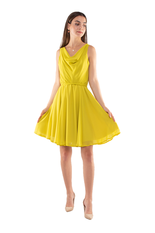 1301 Şal Yaka Beli Kuşaklı Kısa Saten Elbise