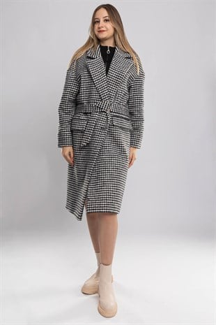 20252 Kazayağı Kuşaklı Düğmeli Pamuklu Uzun Kadın Kaban