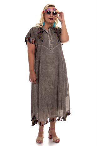 2053 Kol Ve EtekUcu Püskül Viscon Batik Elbise