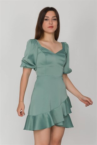 2087 KB Balon Kol Eteği Fırfırlı Saten Kısa Elbise