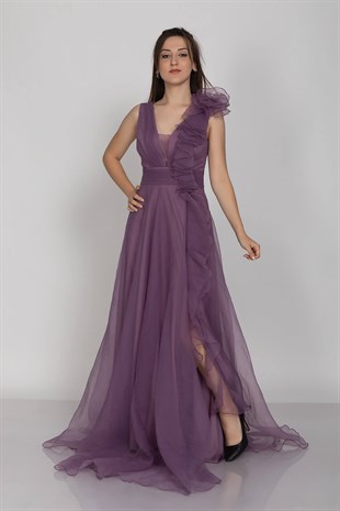 21019 Omuz ve Yanı Fırfır Detaylı Organze Tül Uzun Nişanlık Elbise