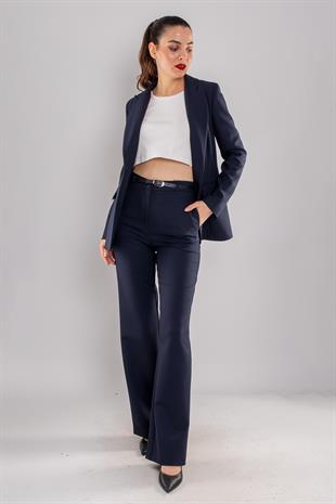 2135 Tek Düğme Cep Kapaklı Broşlu Ceket Pantolon İkili Takım