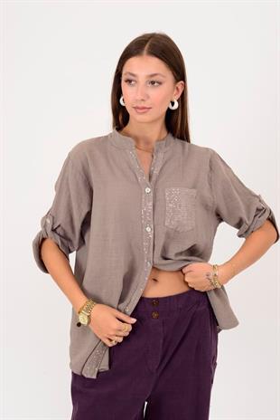 22046 Pul Detaylı 3 Düğmeli Keten Gömlek