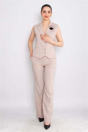 2247 Gül Broşlu Yelek Bol Paça Pantolon Takım