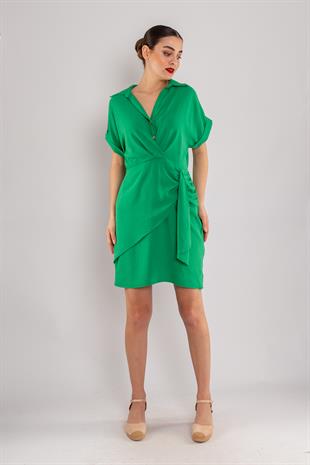 23Y2080 Ayrobin Önü Düğmeli Yandan Büzgülü Drapelı Kısa Krinkıl Elbise