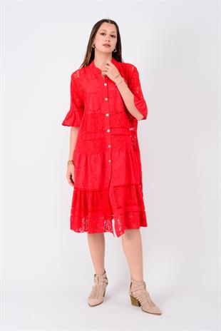 24029 Dantelli Kısa Kol Düğmeli Kısa Astarlı Elbise