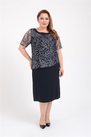 2421 Büyük Beden Oval Yaka Simli Bluz Detay Kısa Krep Elbise