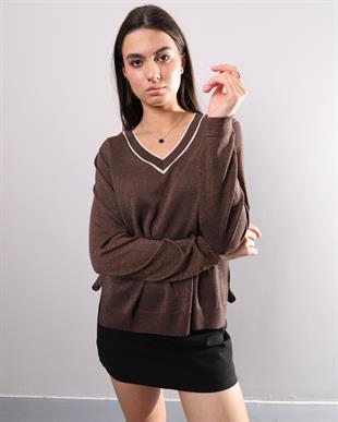 337 VYaka İki Renkli Yanı Yırtmaçlı Simli Triko Bluz