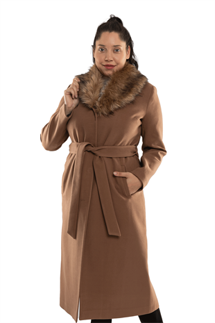 3397 Büyük Beden P.M Yakası Kürklü Kuşaklı Uzun Kaşe Kadın Kaban