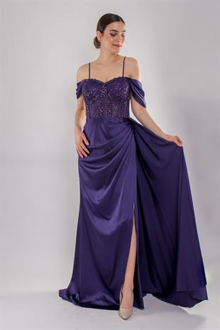 437 Göğüs Dantel İncili Yırtmaçlı Uzun Saten Elbise