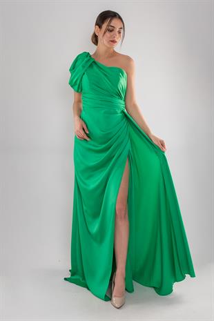 465 Tek Omuz Beli Drape Kuyruklu Saten Uzun Elbise