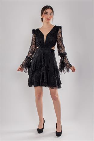 470 Beli Pencereli Uzun Kollu Kısa Dantel Elbise