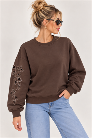 5775 Kol Nakış Delikli Taş İşlemeli Bisiklet Yaka Sweatshirt