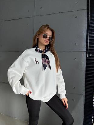 5808 Fular Detay Ceylan Nakışlı Bisiklet Yaka Sweatshirt